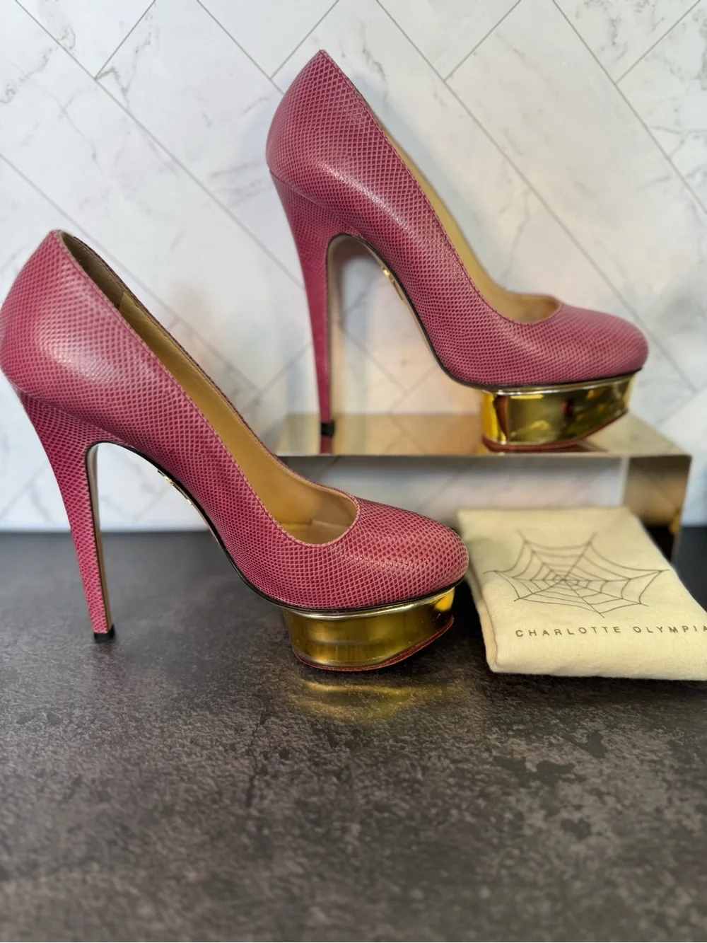 Charlotte Olympia Pink Dolly Lizard-Textured Platform Pumps Heels, Size 36.5